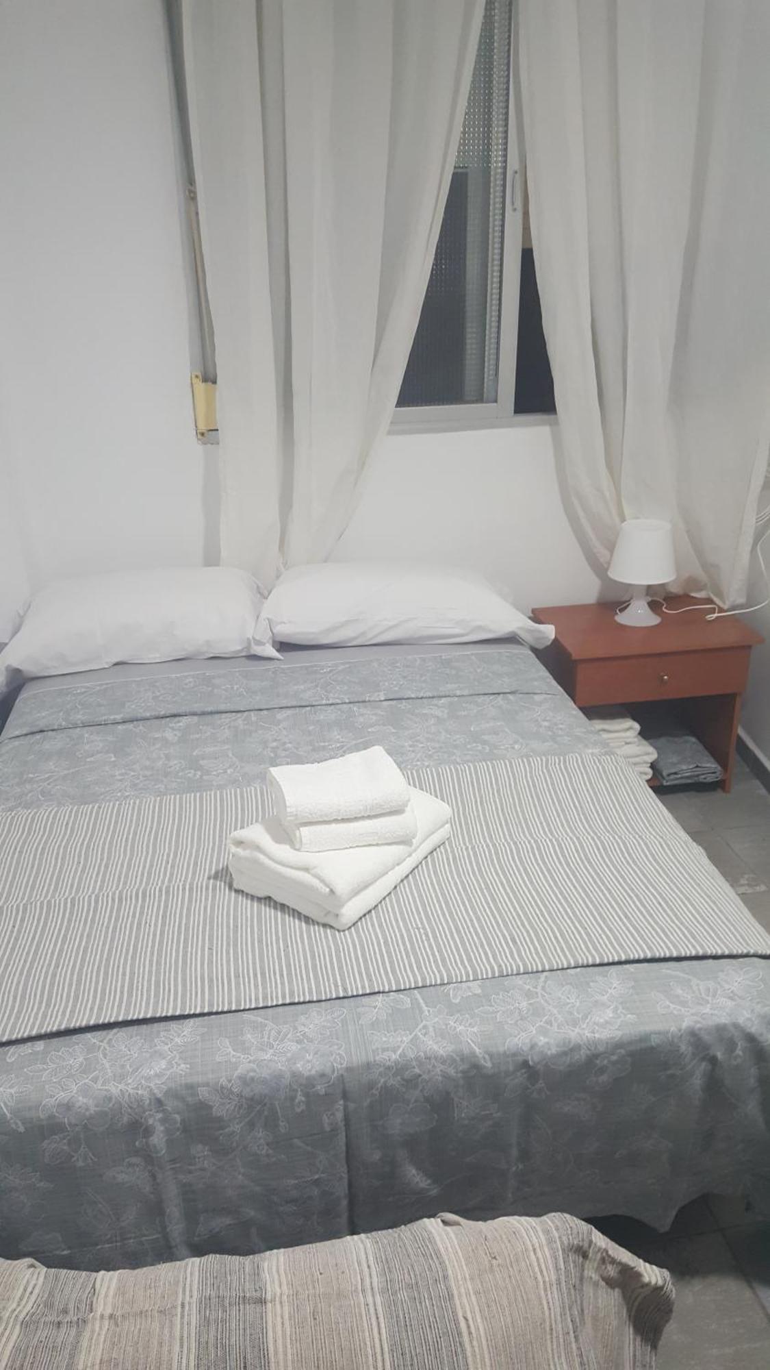 Apartamento Estudio Coris Center Малага Екстериор снимка